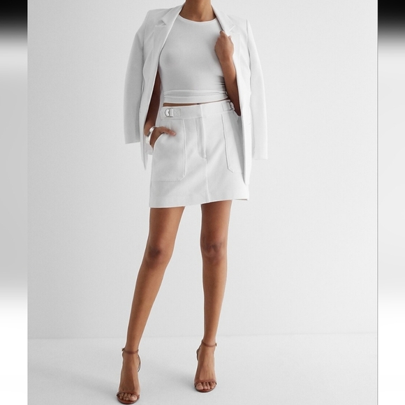 EXPRESS Stylish High Waisted Utility White Mini Skirt with Pockets Size L - Picture 2 of 12